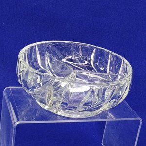 Serving Bowl Divided Simple Leaf Design Vintage Glass Home Decor 6" Dia